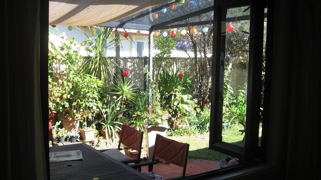 Kotuku Bed & Breakfast Whangamata Exterior foto